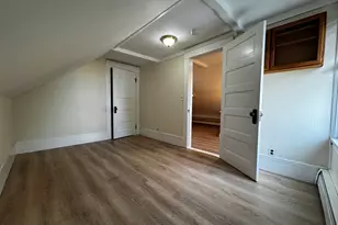 8 Hersey St, Salem, MA 01970 - Photo 3
