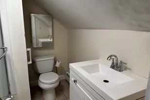 8 Hersey St, Salem, MA 01970 - Photo 9