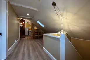 8 Hersey St, Salem, MA 01970 - Photo 7