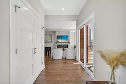 555 Somerville Ave #2, Somerville, MA 02143 - Photo 37