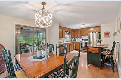 134 River Rd, Lowell, MA 01852 - Photo 7