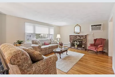 134 River Rd, Lowell, MA 01852 - Photo 3