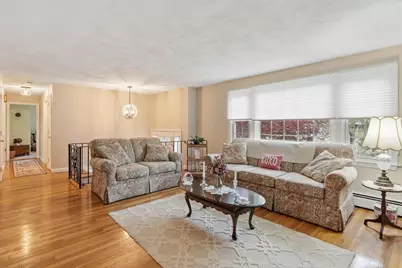 134 River Rd, Lowell, MA 01852 - Photo 5