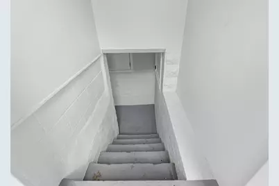 600 Broadway, Fall River, MA 02724 - Photo 25