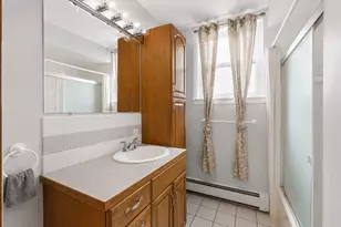 600 Broadway, Fall River, MA 02724 - Photo 13