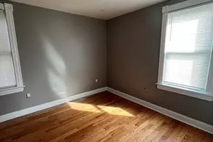 41 Tremont St, Fall River, MA 02720 - Photo 3