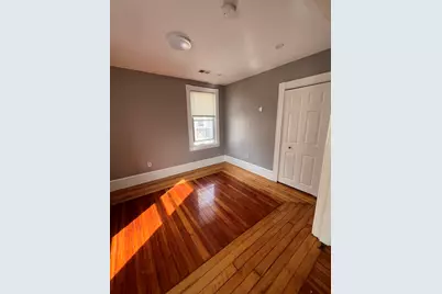 41 Tremont St #2, Fall River, MA 02720 - Photo 5