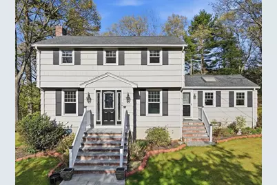 3 Fairway Dr, Canton, MA 02021 - Photo 3