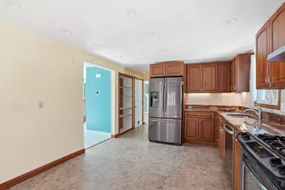 3 Fairway Dr, Canton, MA 02021 - Photo 5