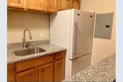 10 Longwood Dr #5, Andover, MA 01810 - Photo 5
