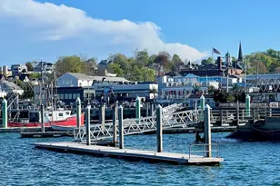 16 Hall St, Plymouth, MA 02360 - Photo 31