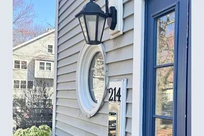 214 Florence St #A, Boston, MA 02131 - Photo 3