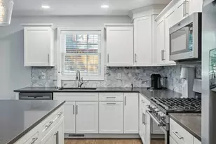 33 Phalanx St, Tyngsborough, MA 01879 - Photo 5