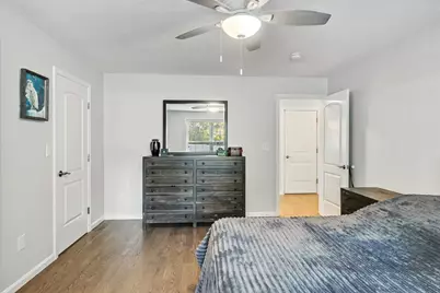 33 Phalanx St, Tyngsborough, MA 01879 - Photo 9
