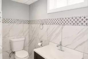 44 Schley St, Chicopee, MA 01020 - Photo 19