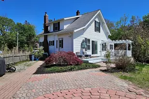 131 Pleasant St, Paxton, MA 01612 - Photo 3