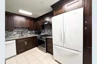 50 Colonial #8, Andover, MA 01810 - Photo 3