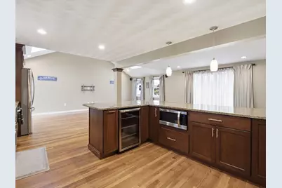 73 Pawtucket Dr, Lowell, MA 01854 - Photo 7