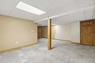 73 Pawtucket Dr, Lowell, MA 01854 - Photo 31