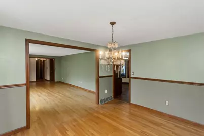 45 Woodcliff Dr, Westfield, MA 01085 - Photo 15