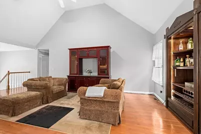 37 Dupuis Ave, Worcester, MA 01604 - Photo 5