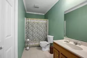 37 Dupuis Ave, Worcester, MA 01604 - Photo 25