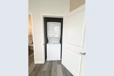 30 Beacham Street #107, Everett, MA 02149 - Photo 5