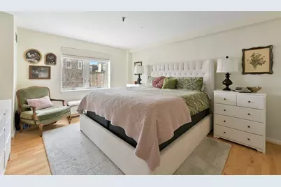 350 North St #404, Boston, MA 02113 - Photo 11