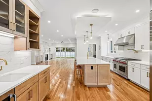 13 Parker Rd, Wakefield, MA 01880 - Photo 7