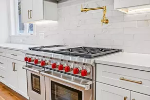 13 Parker Rd, Wakefield, MA 01880 - Photo 1