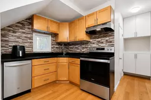 28 Richardson Cir, Framingham, MA 01702 - Photo 11
