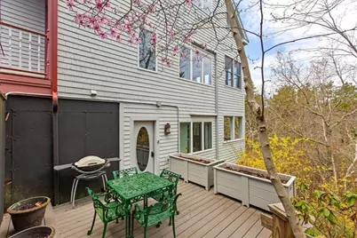 10 Somerset Rd, Provincetown, MA 02657 - Photo 15