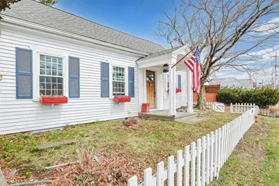 260 State Road, Dartmouth, MA 02747 - Photo 1