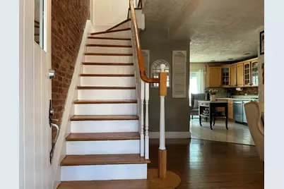 131 H St, Boston, MA 02127 - Photo 3