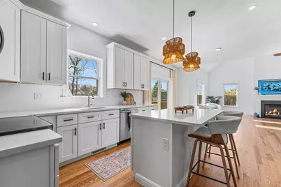 93 Mantell Rd, Uxbridge, MA 01569 - Photo 5