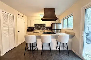 115 Jamestown Dr, Springfield, MA 01108 - Photo 3