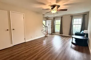 115 Jamestown Dr, Springfield, MA 01108 - Photo 13