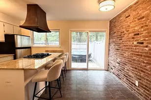 115 Jamestown Dr, Springfield, MA 01108 - Photo 11