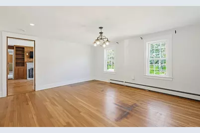 136 Lincoln St, Hudson, MA 01749 - Photo 11