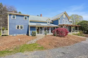 136 Lincoln St, Hudson, MA 01749 - Photo 3