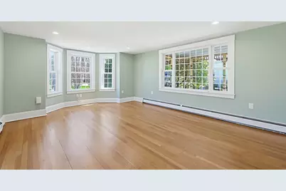 136 Lincoln St, Hudson, MA 01749 - Photo 7