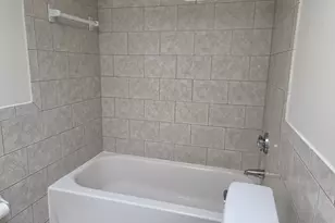 576 Washington St, Weymouth, MA 02188 - Photo 17