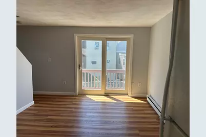 135 Charles Street #5, Lowell, MA 01852 - Photo 7