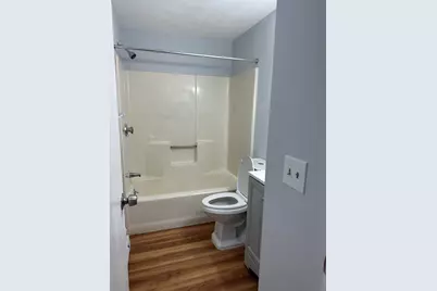 135 Charles Street #5, Lowell, MA 01852 - Photo 5