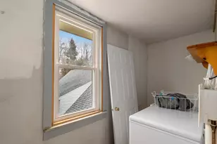 136 Pleasant St, Ware, MA 01082 - Photo 33