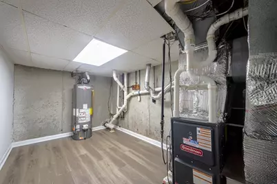 357 Boylston #3, Lowell, MA 01852 - Photo 29
