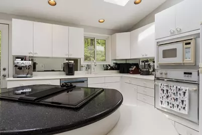86 Framingham Road, Southborough, MA 01772 - Photo 9