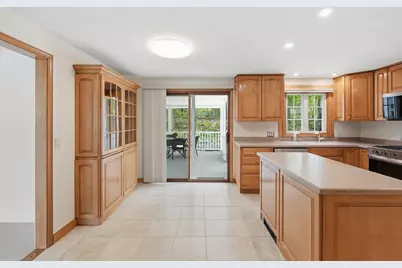 14 Lomas Dr, Framingham, MA 01701 - Photo 19