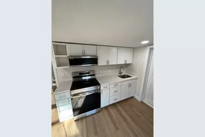 568 Main #7, Woburn, MA 01801 - Photo 5
