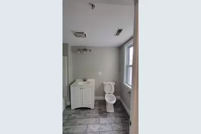 75 Livingston Street #B, Lowell, MA 01852 - Photo 7